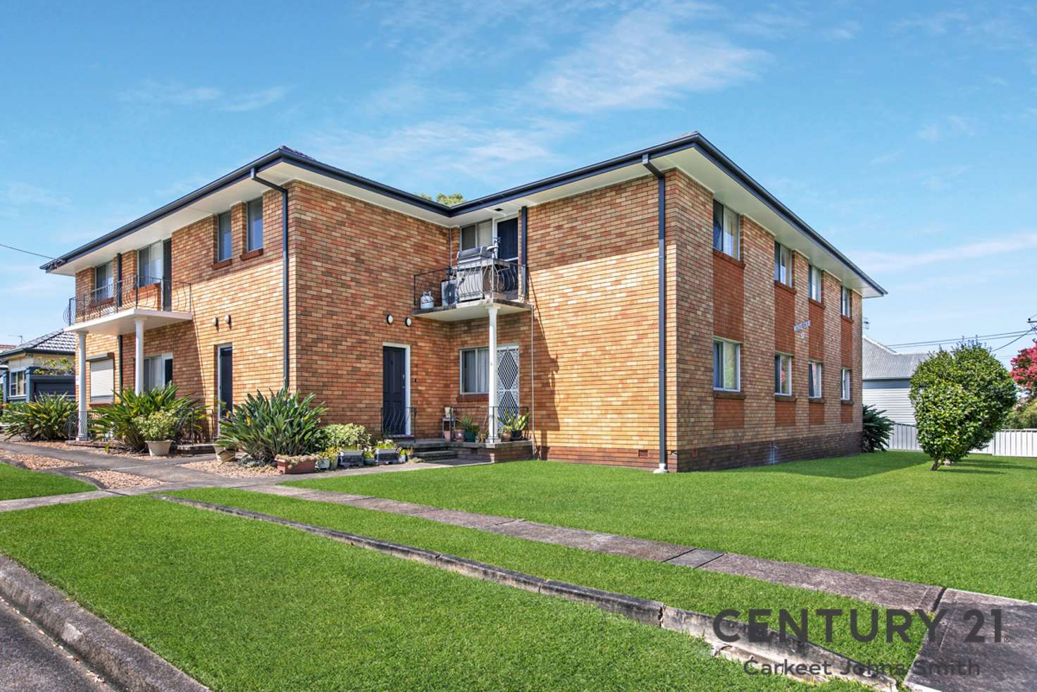 Main view of Homely unit listing, 2/53 Christo Road, Georgetown NSW 2298