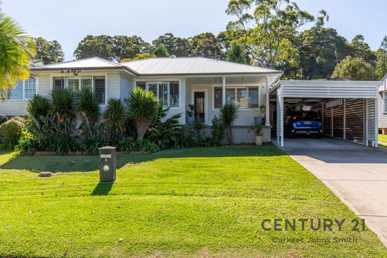 Main view of Homely house listing, 5 Julie Avenue, Warners Bay NSW 2282
