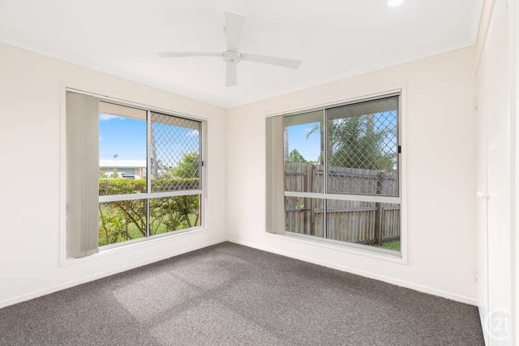 Sixth view of Homely house listing, 4 Diamond Court, Point Vernon QLD 4655