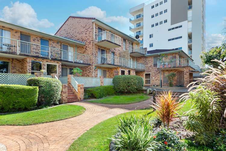 Main view of Homely unit listing, 4/45 Marine Parade, Redcliffe QLD 4020
