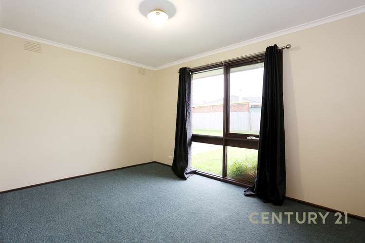 Fifth view of Homely unit listing, 1/49 Taylor Street, Cranbourne VIC 3977