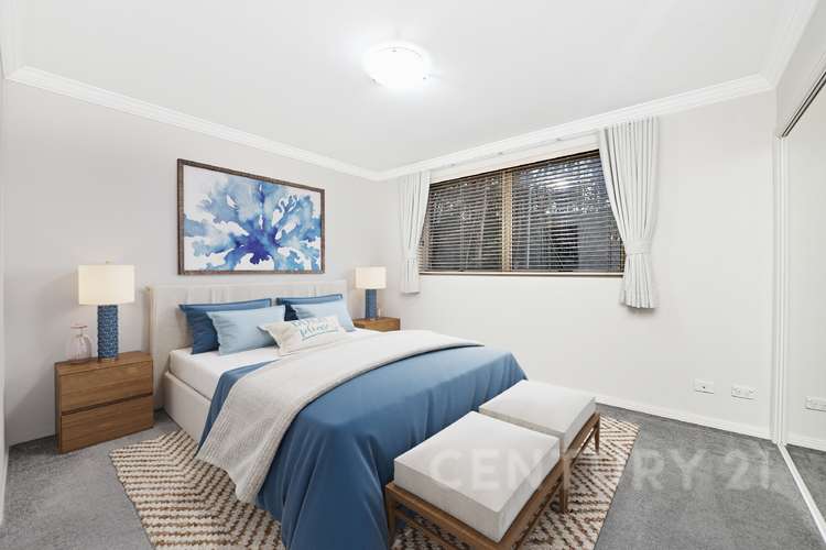 Third view of Homely apartment listing, L2/32 Warayama Place, Rozelle NSW 2039
