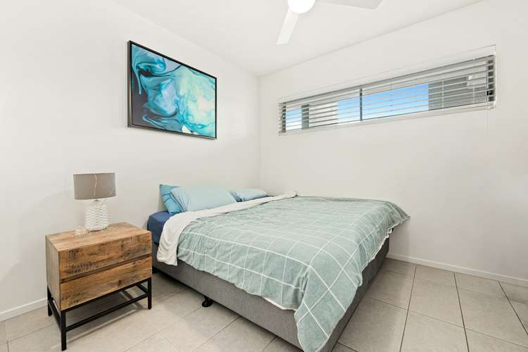Fifth view of Homely apartment listing, 33A/15 Shine Court, Birtinya QLD 4575