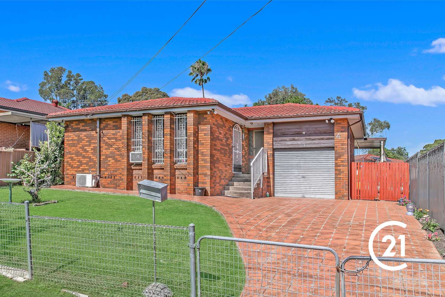 Main view of Homely house listing, 4 Pretoria Road, Seven Hills NSW 2147