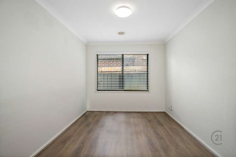 Fifth view of Homely house listing, 25 Beaurepaire Drive, Point Cook VIC 3030