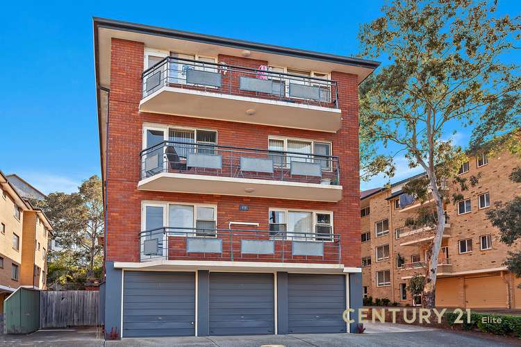 8/19 Gloucester Road, Hurstville NSW 2220