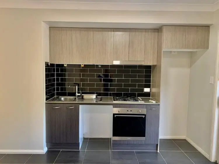 40A STEVENAGE ROAD