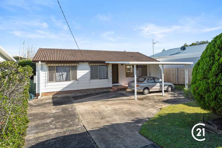 Main view of Homely house listing, 82 Lowanna Avenue, Forresters Beach NSW 2260