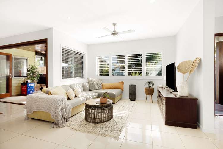 2 Banyandah Close, Birtinya QLD 4575