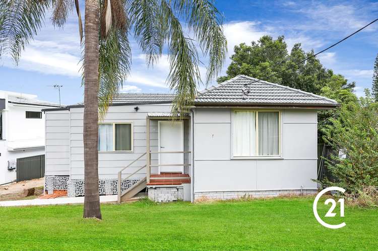 Main view of Homely house listing, 32 Dawn Drive, Seven Hills NSW 2147