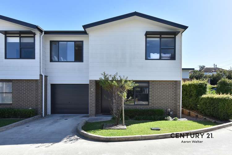 Main view of Homely townhouse listing, 2/43 Mawson Street, Shortland NSW 2307