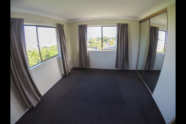 Third view of Homely apartment listing, 5/18 Ellis Street, Kangaroo Point QLD 4169