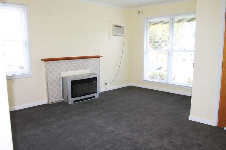 Fifth view of Homely house listing, 24 Lilly Pilly Avenue, Doveton VIC 3177