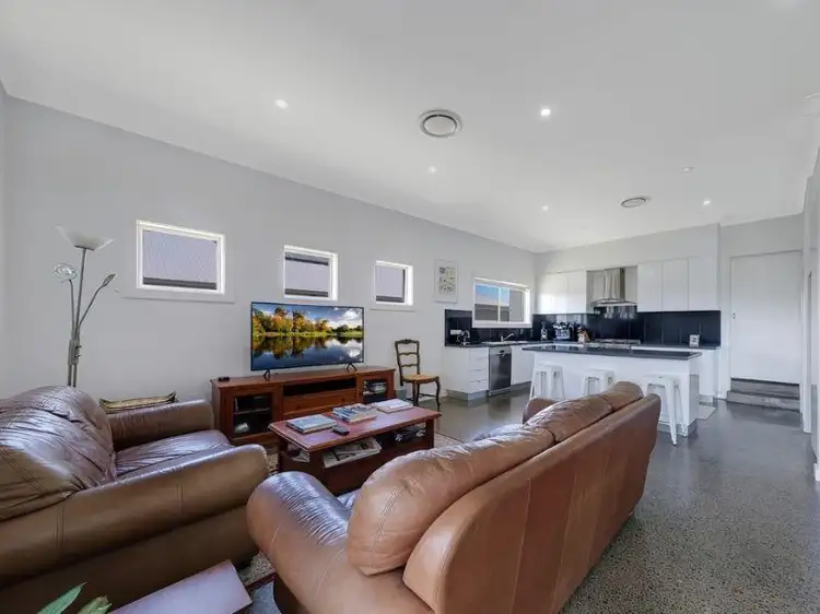 Fifth view of Homely house listing, 7 Sanctuary Place, Hillvue NSW 2340