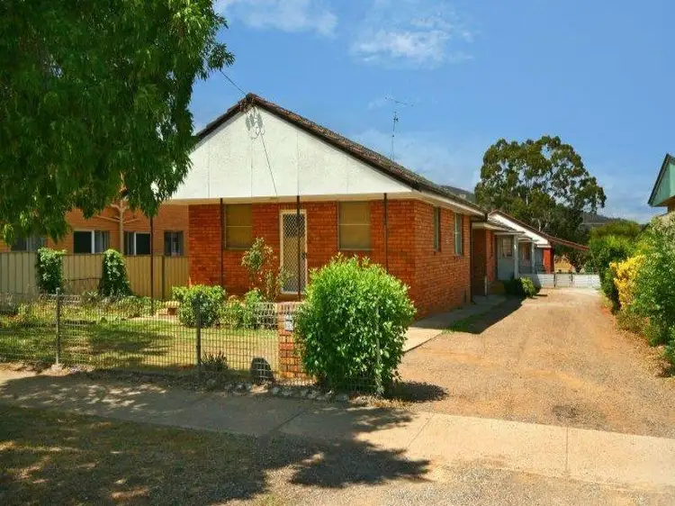 Main view of Homely unit listing, 2/196 Goonoo Goonoo Road, Tamworth NSW 2340