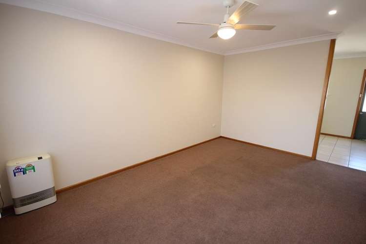 Second view of Homely unit listing, 4/1040 Corella  Street, North Albury NSW 2640