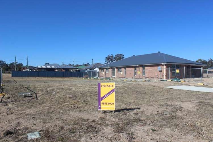 16 Morris Place, Marulan NSW 2579