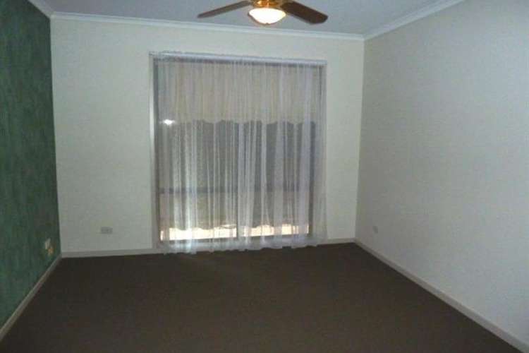 Fourth view of Homely house listing, 14 Frances Court, Ashmont NSW 2650