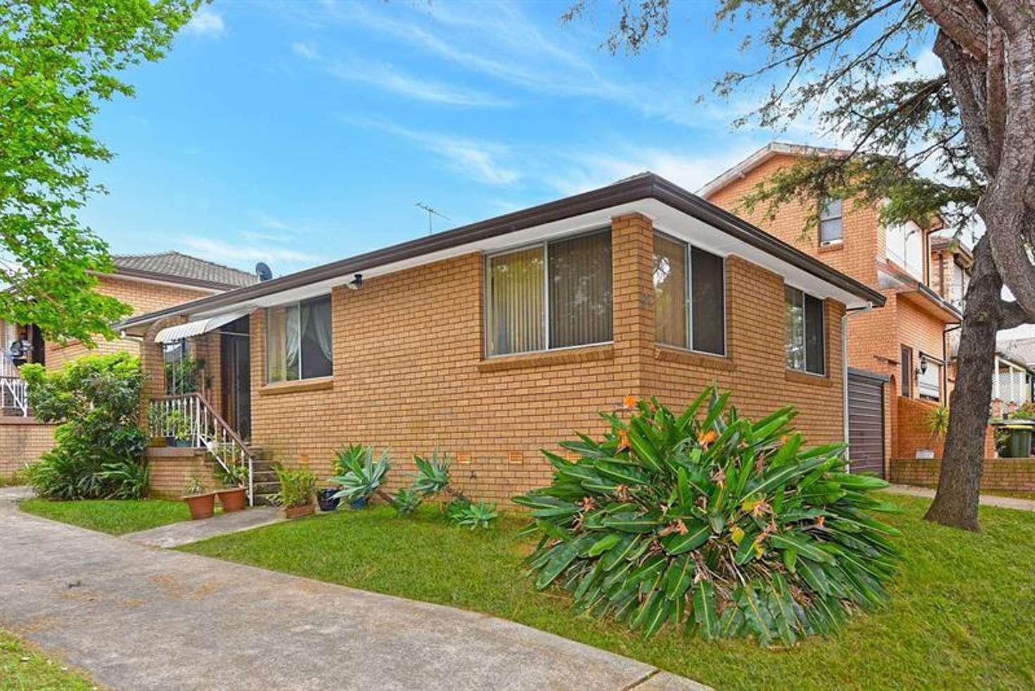 Main view of Homely villa listing, 1/121 West Botany Street, Arncliffe NSW 2205