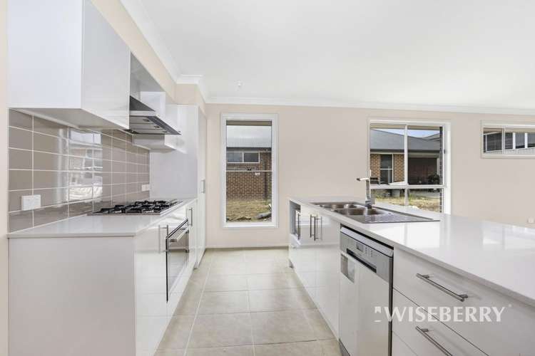 Second view of Homely house listing, 18 Mogo Close, Blue Haven NSW 2262
