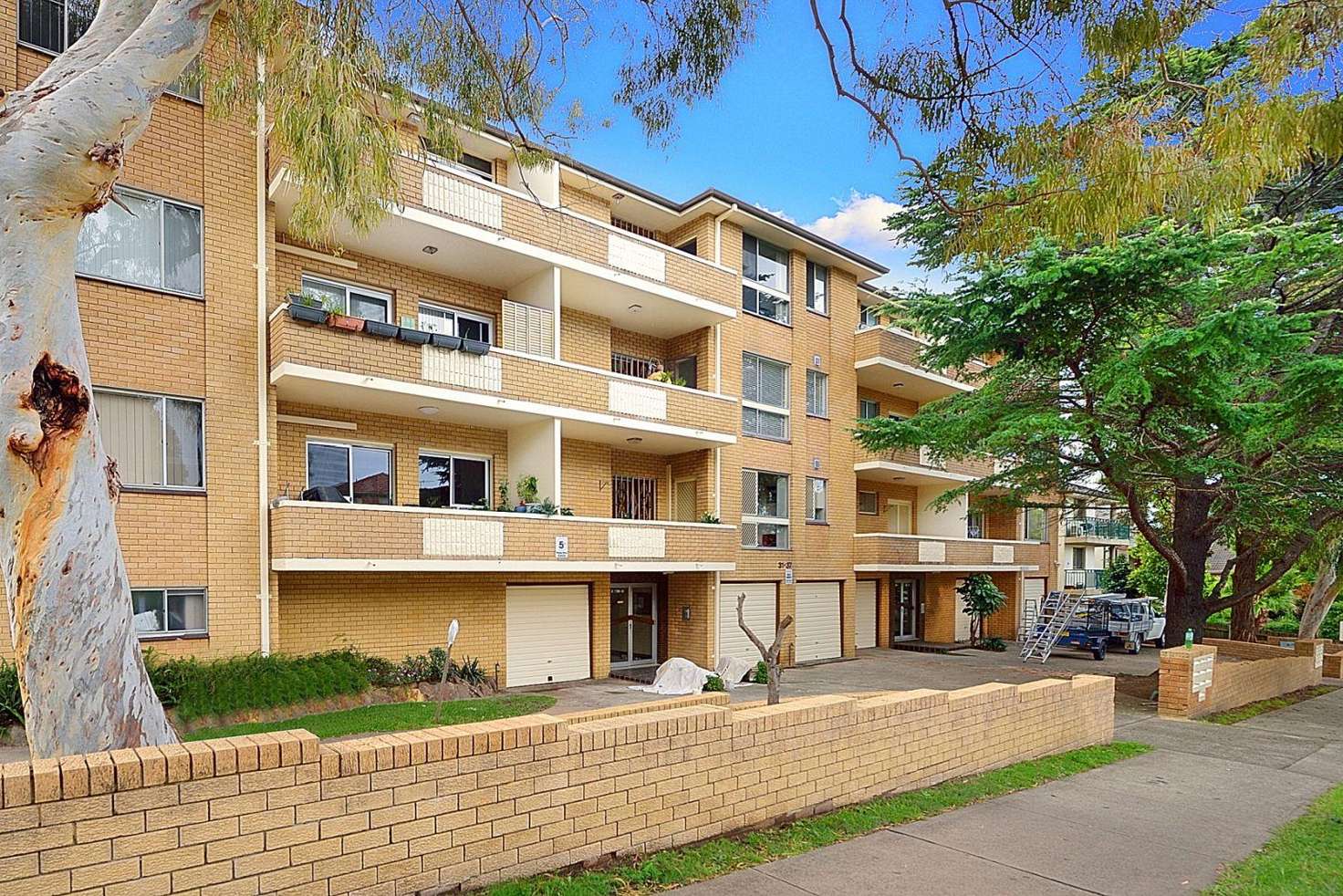 Main view of Homely unit listing, 16/31-37 Eden Street, Arncliffe NSW 2205