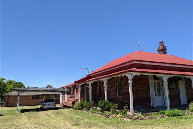 Second view of Homely flat listing, 2/37 Park Street, Uralla NSW 2358
