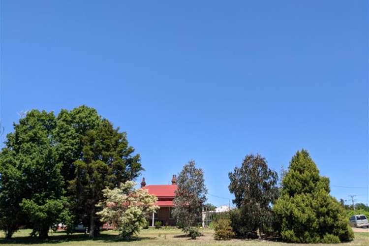 Third view of Homely flat listing, 2/37 Park Street, Uralla NSW 2358