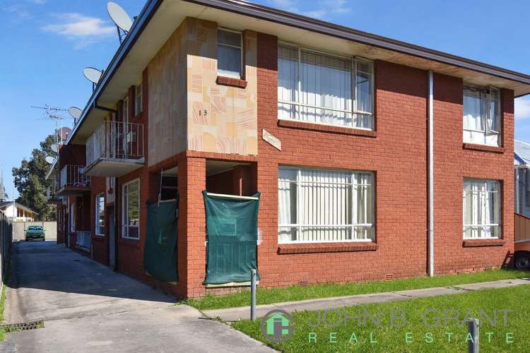 Main view of Homely unit listing, 2/13 Station Street, Fairfield NSW 2165