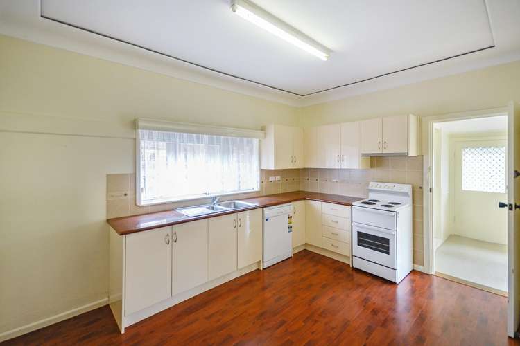 Second view of Homely villa listing, 1/21 Waratah Avenue, Woy Woy NSW 2256