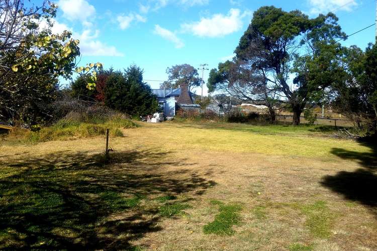 Fourth view of Homely house listing, 2 Gostwyck Street, Uralla NSW 2358