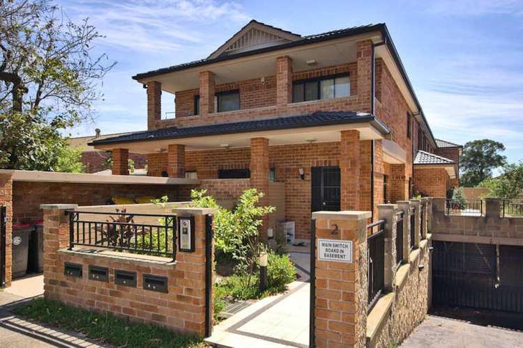 Main view of Homely townhouse listing, 2/2 Oswald Street, Campsie NSW 2194