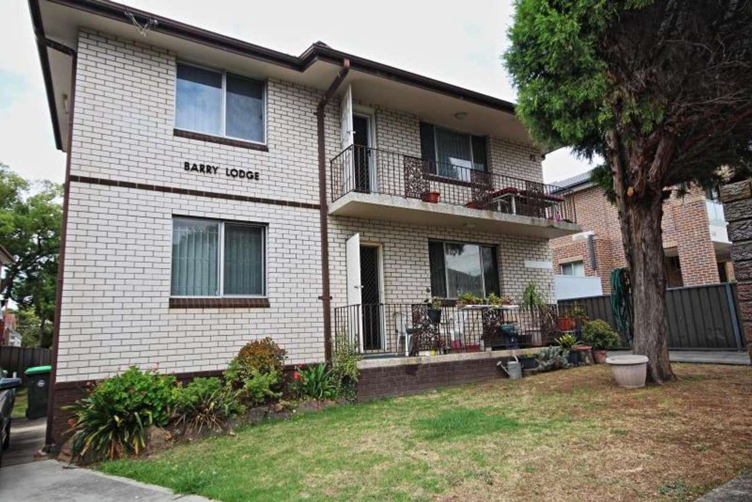 Main view of Homely unit listing, 2/92 Evaline Street, Campsie NSW 2194
