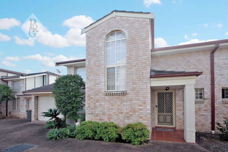 Main view of Homely townhouse listing, 2/511 Guildford Road, Guildford NSW 2161