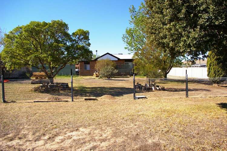 Second view of Homely house listing, 33 Rowan Avenue, Uralla NSW 2358