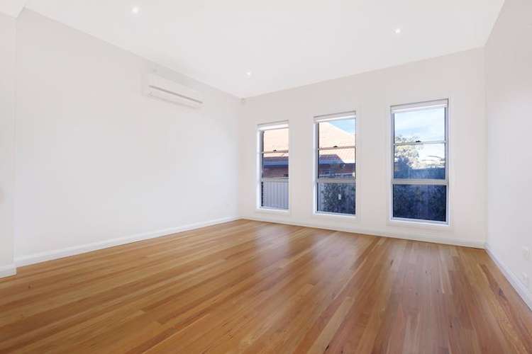 Second view of Homely townhouse listing, 2/31 Murphys Avenue, Gwynneville NSW 2500