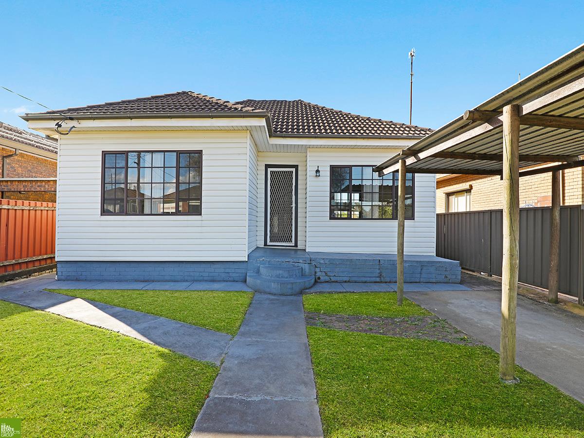 Main view of Homely house listing, 162 Gladstone Avenue, Coniston NSW 2500