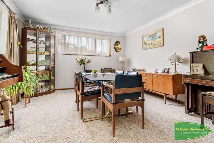 Fifth view of Homely house listing, 8 Hanover  Crescent, Blayney NSW 2799