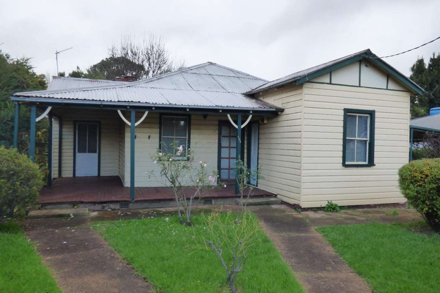 Main view of Homely house listing, 105 Berthong  Street, Cootamundra NSW 2590
