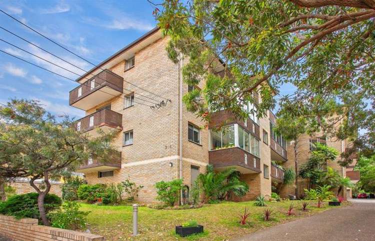 Main view of Homely apartment listing, 18/2-6 Abbott Street, Coogee NSW 2034