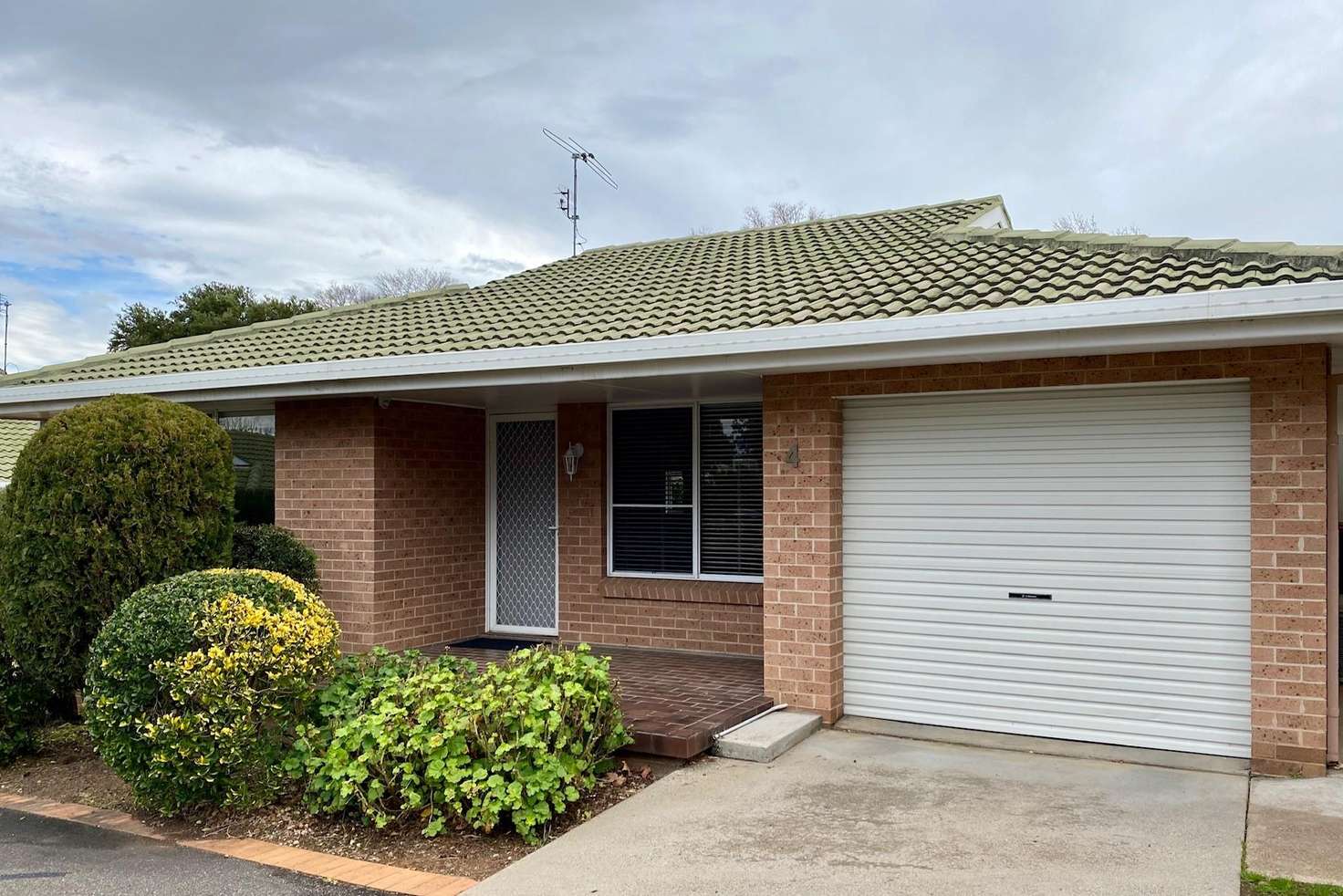 Main view of Homely unit listing, 4/157 Carthage Street, Tamworth NSW 2340