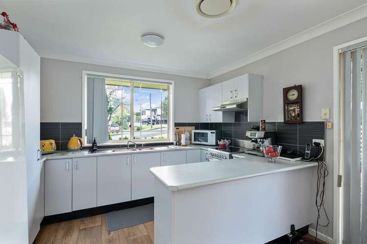 Fifth view of Homely villa listing, 1/4 Chippindall Street, Speers Point NSW 2284