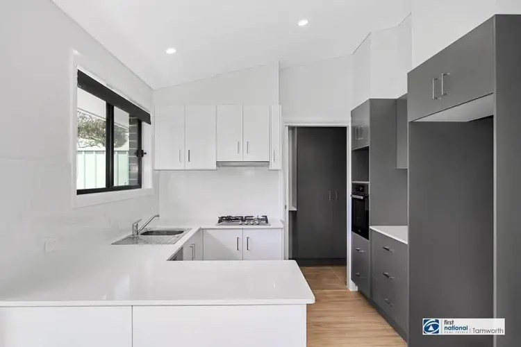 Third view of Homely villa listing, 1/19 Minnamurra Crescent, Hillvue NSW 2340