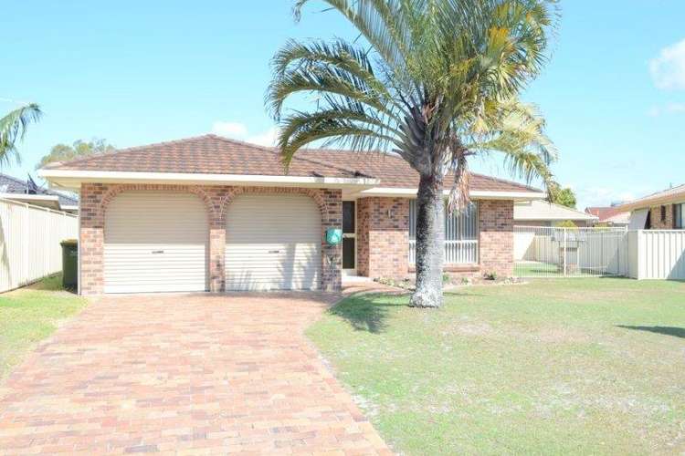 Second view of Homely house listing, 5 Hakea Avenue, Yamba NSW 2464