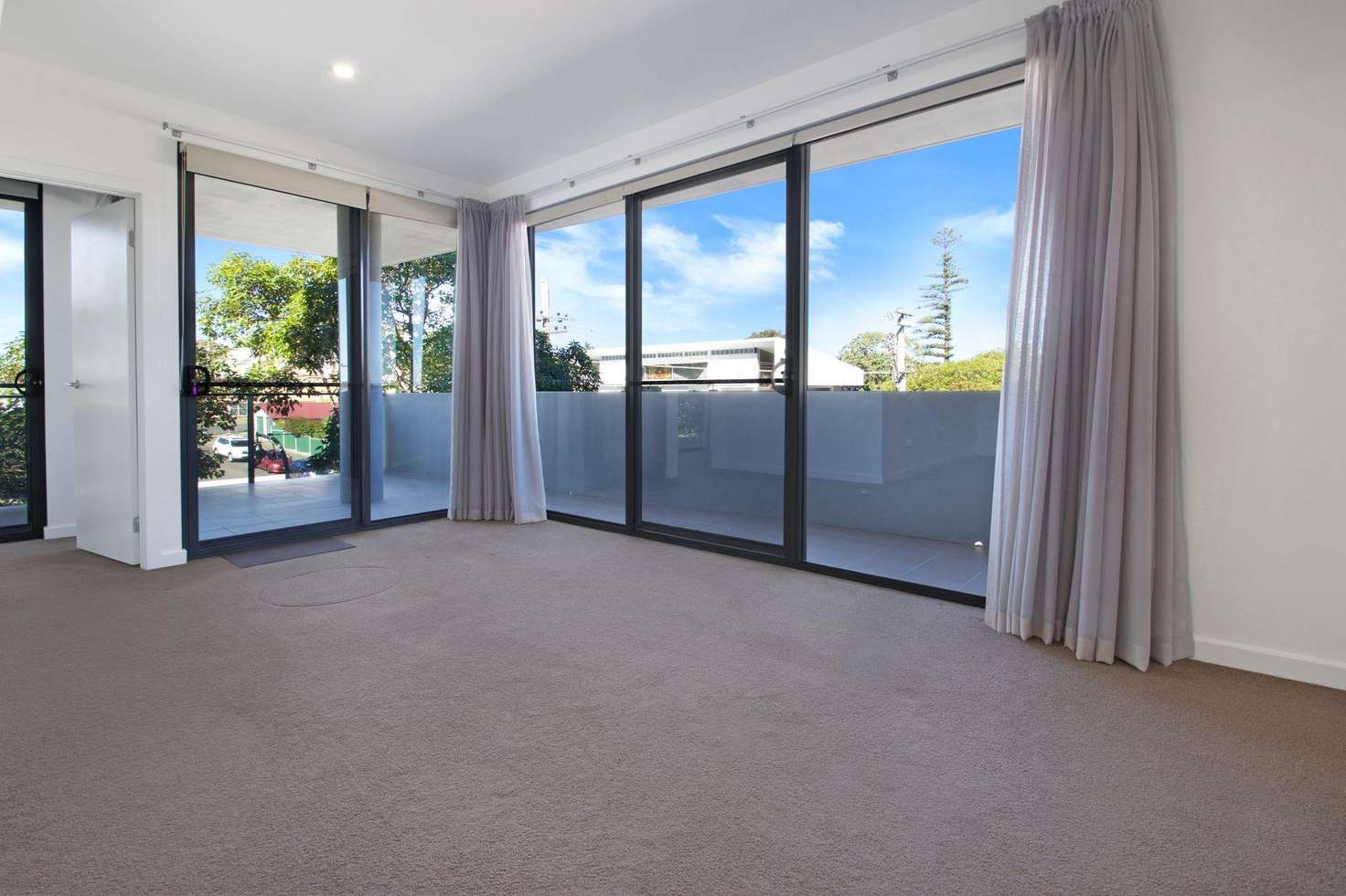 Main view of Homely unit listing, 204/11 Ernest Street, Belmont NSW 2280