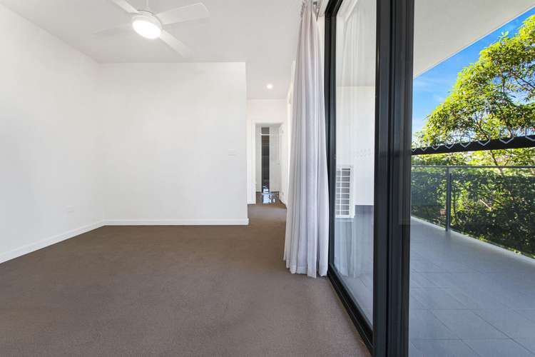 Fourth view of Homely unit listing, 204/11 Ernest Street, Belmont NSW 2280