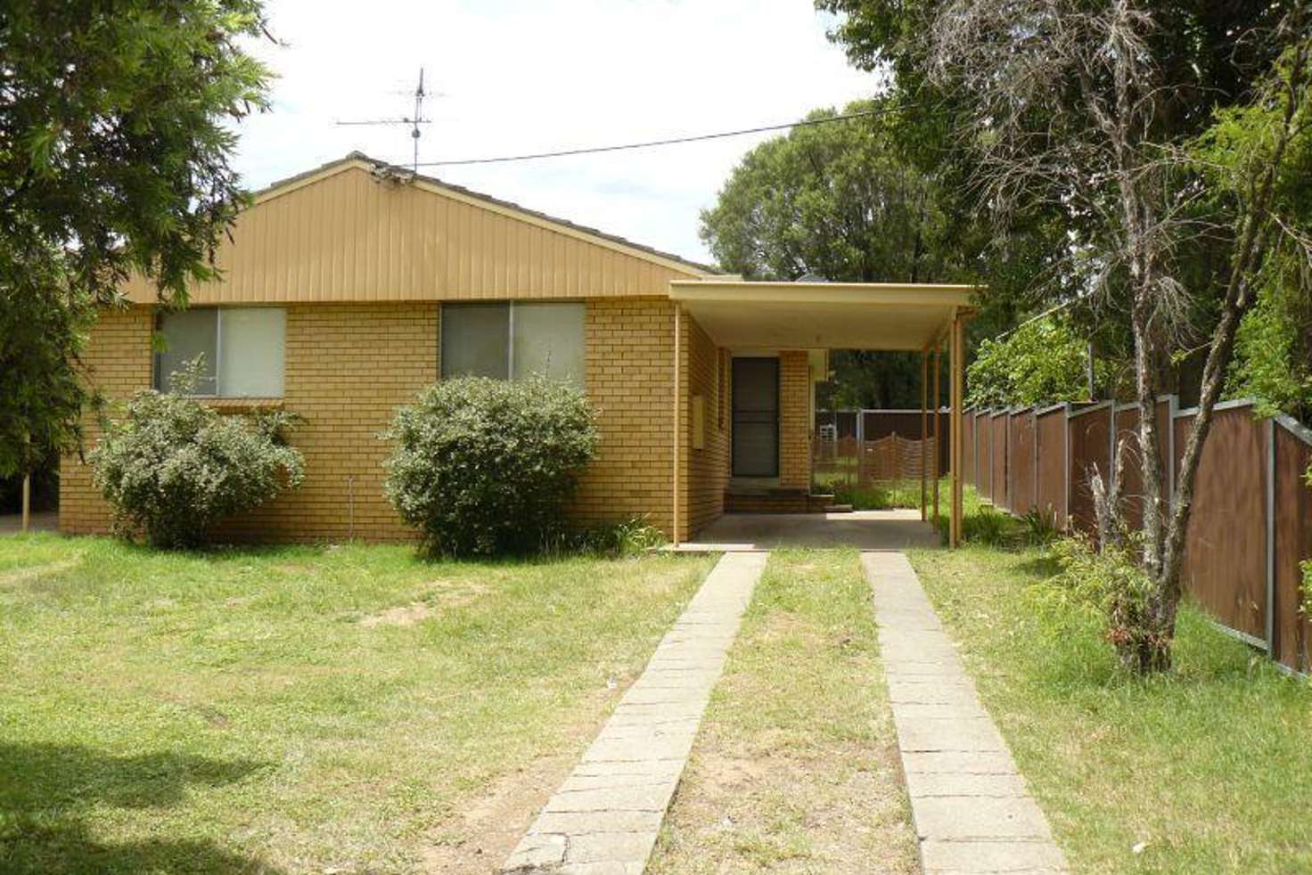 Main view of Homely unit listing, 46A Manilla Road, Tamworth NSW 2340