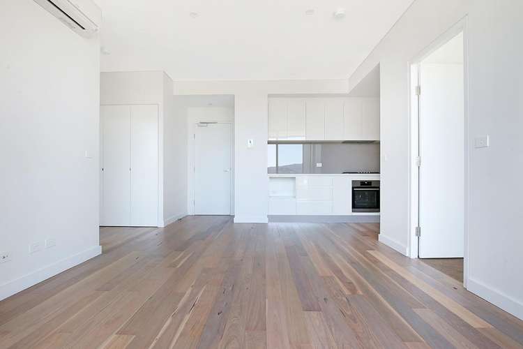 Third view of Homely apartment listing, 707/10 Regent Street, Wollongong NSW 2500