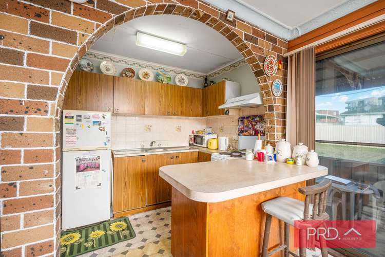 Fifth view of Homely house listing, 10 Bare Avenue, Lurnea NSW 2170