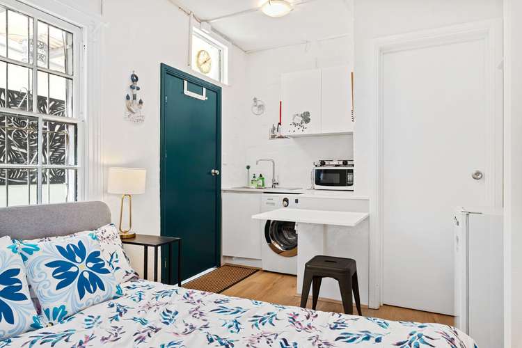 Main view of Homely apartment listing, 3/94 Womerah Avenue, Darlinghurst NSW 2010