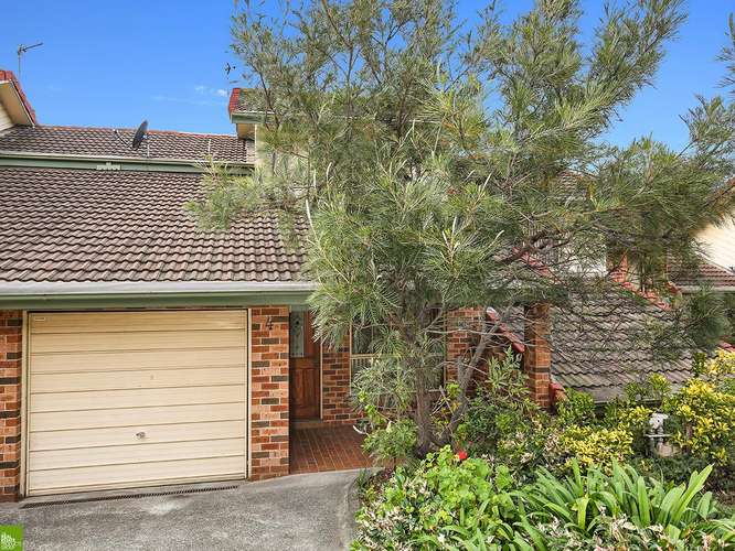 Main view of Homely townhouse listing, 4/41-43 Robertson Street, Coniston NSW 2500